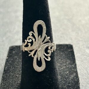 Silver filigree ring, size 5.5